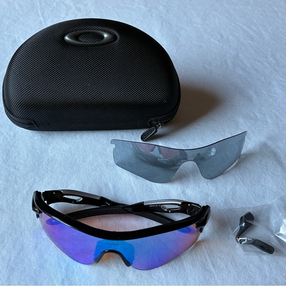 Oakley RadarLock Sunglasses Bundle EUC - Picture 1 of 12
